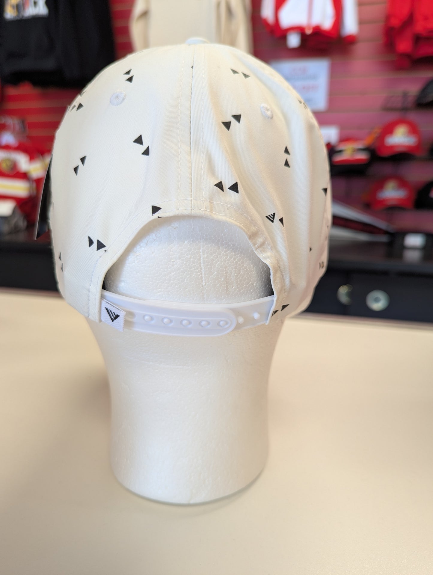 Levelwear Attack Silicone Golf Hat