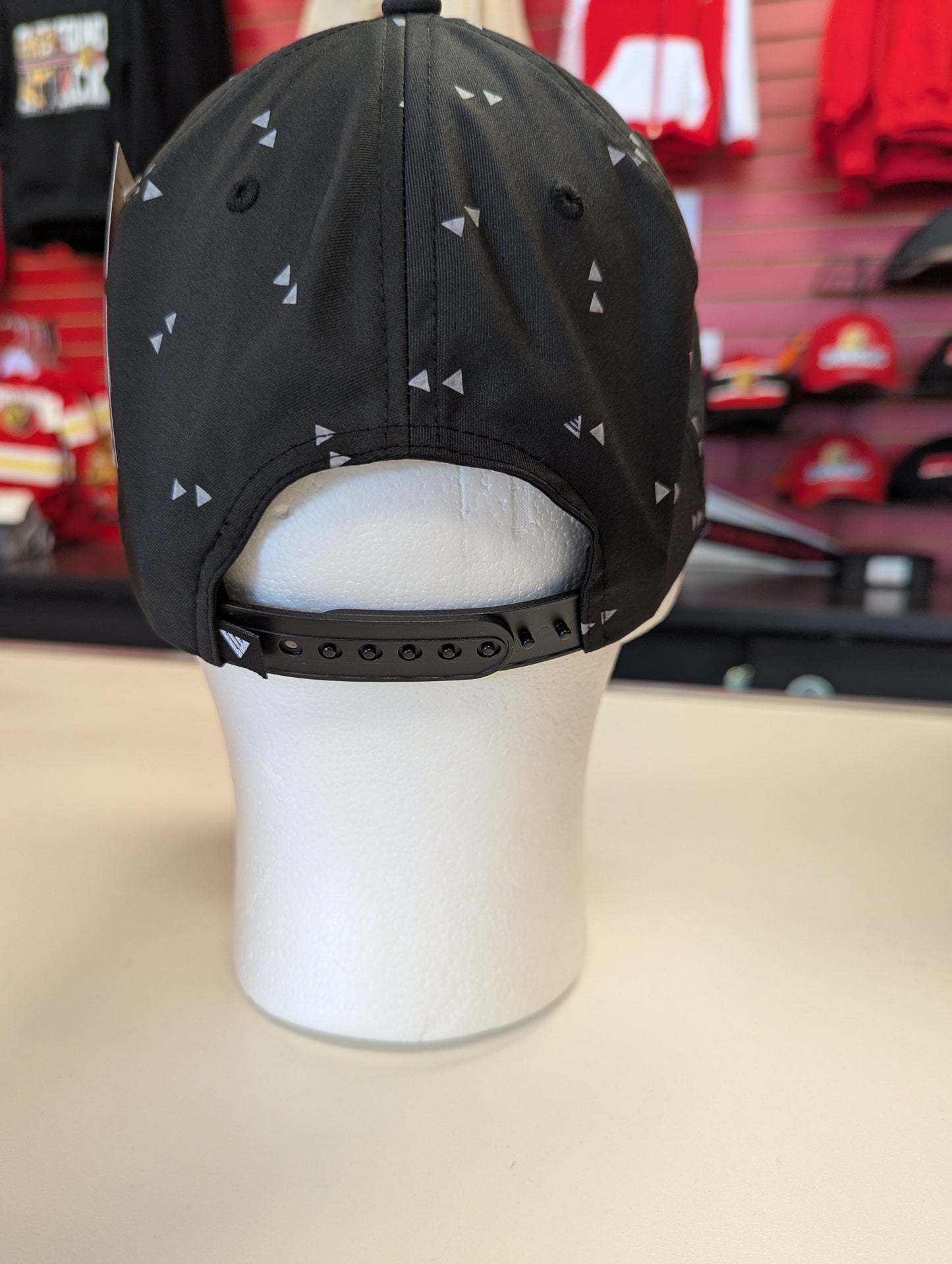 Levelwear Attack Silicone Golf Hat