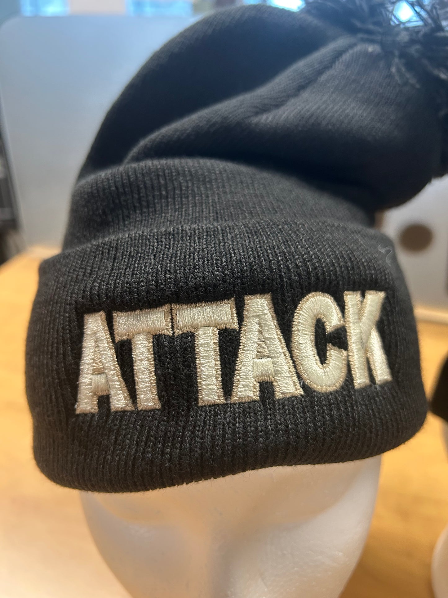 Attack Black Pom Pom Toques